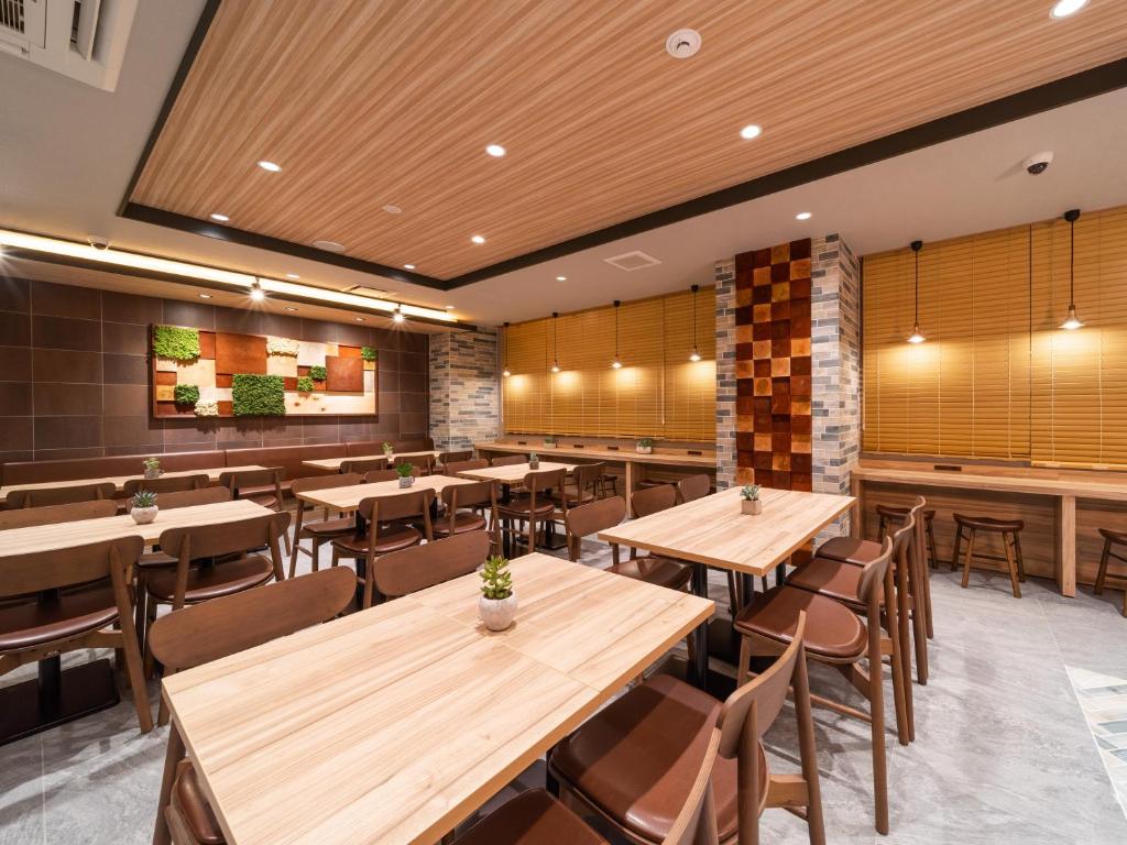 5. 슈퍼 호텔 센다..