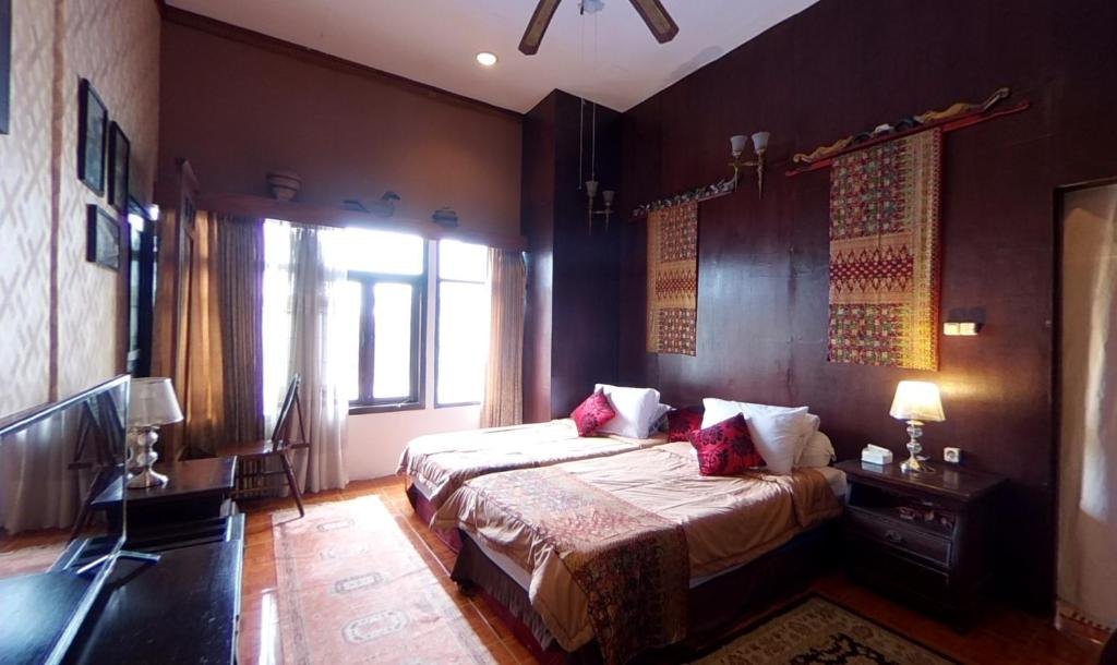 Badjoeri Ethnic Wooden Homestay