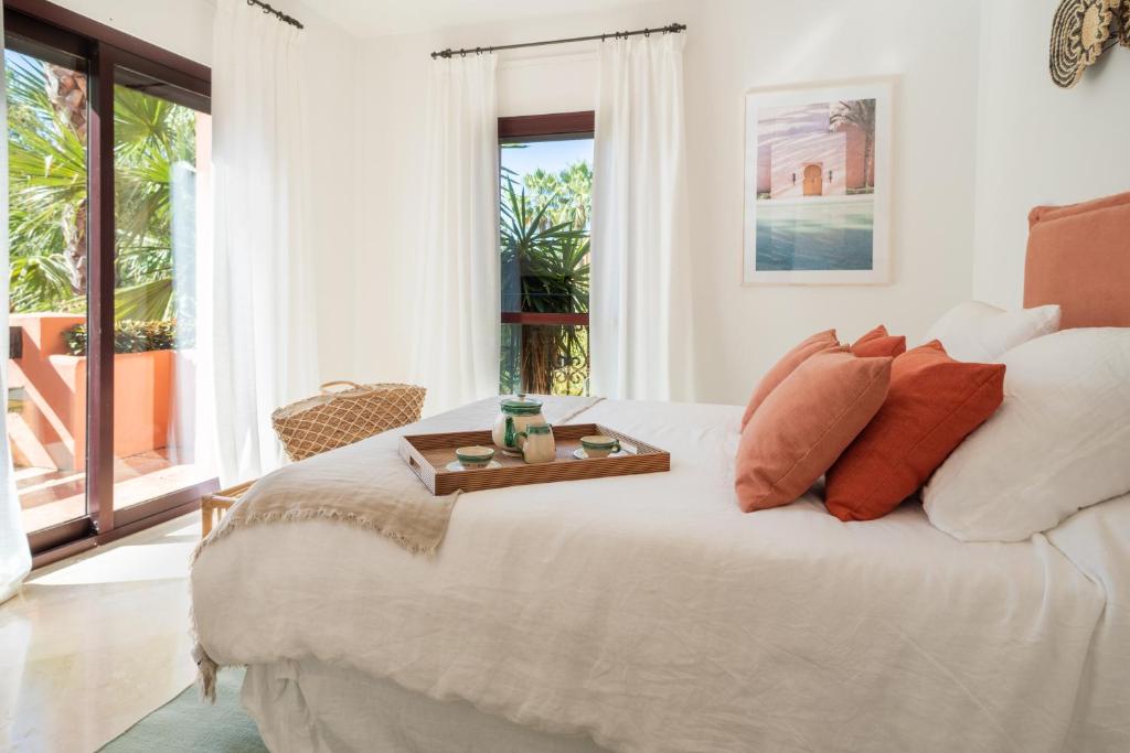 3+1 bed apartment, 100m away from the beach, Marbella