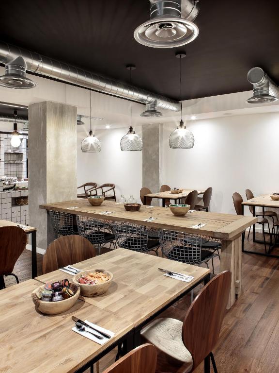 New Hotel Le Voltaire - 2