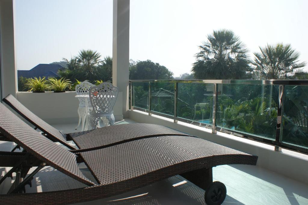 Balcony/terrace, Sumali Villa in Sing Buri