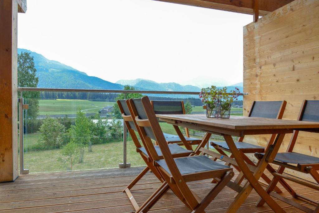 Alpine Chalet Pia Top 5 by AA Holiday Homes - 3