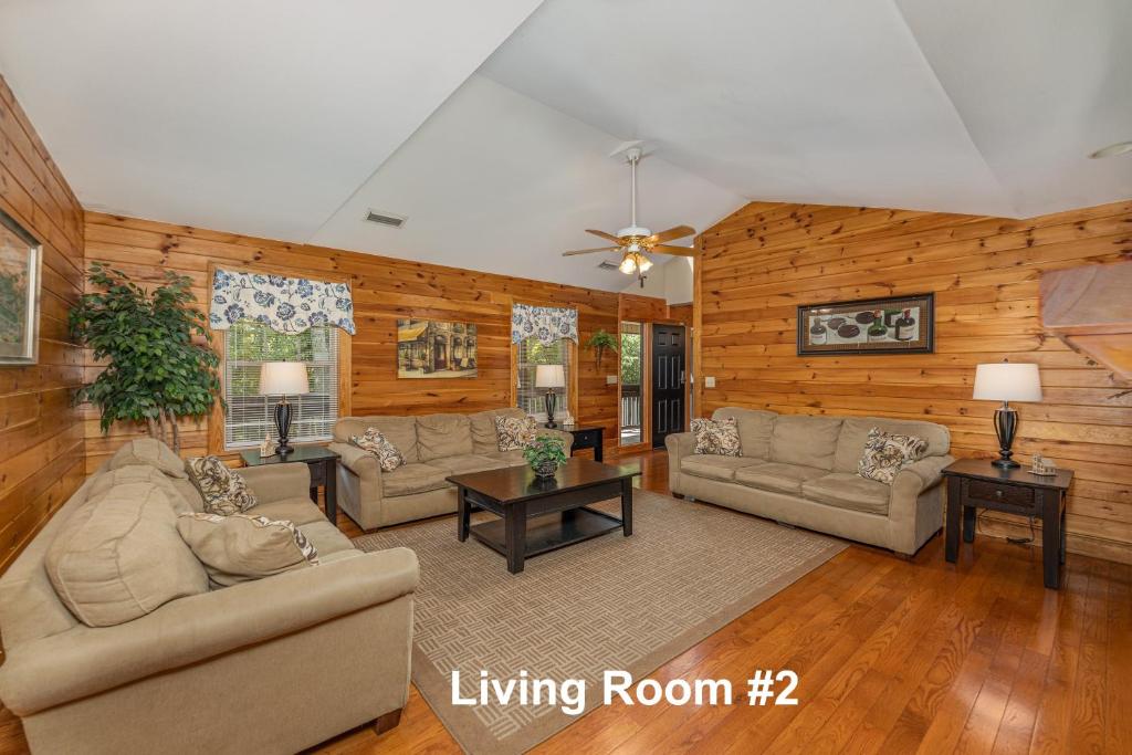 Red Maple Lodge Cabin