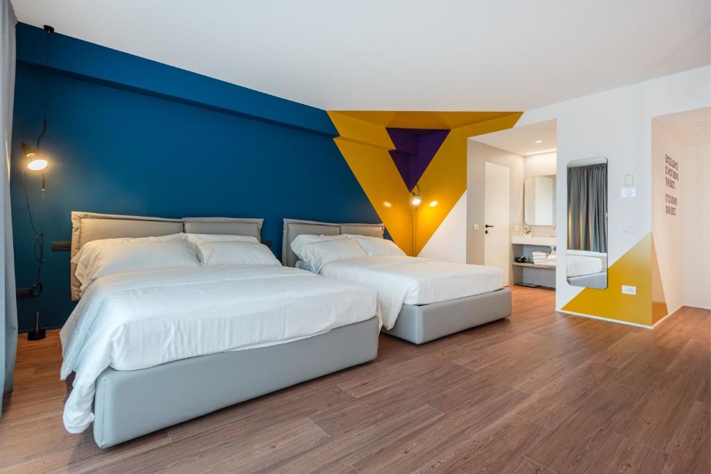HOODY ACTIVE & HAPPINESS HOTEL - 4