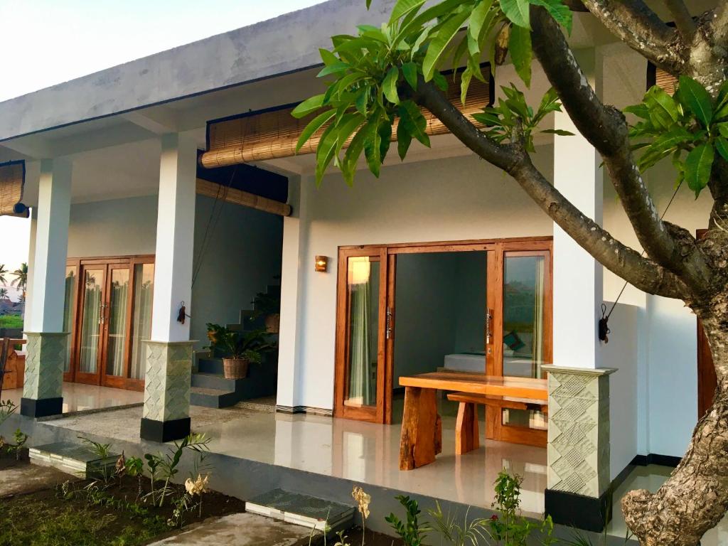 Agung Inn Amed photo