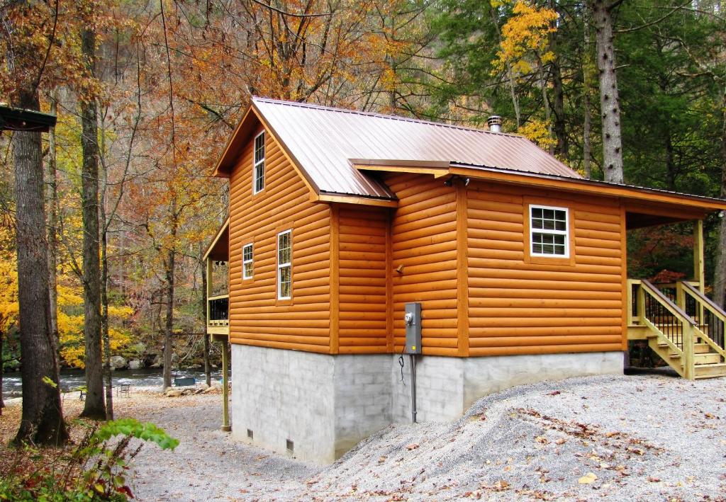 River Escape, Townsend