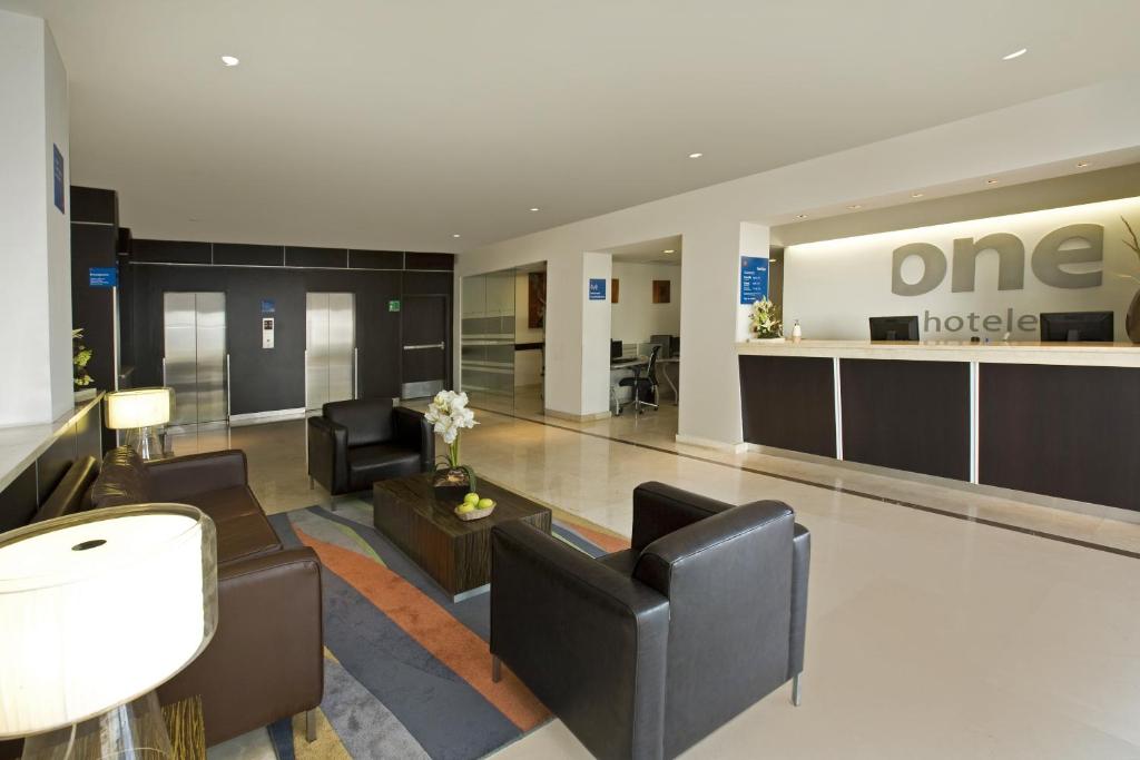 ワン アグアスカリエンテス サン マルコス (One Aguascalientes San Marcos) フロント・ロビー