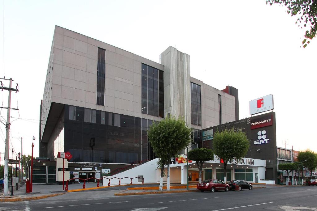 Fiesta Inn Tlalnepantla - 5