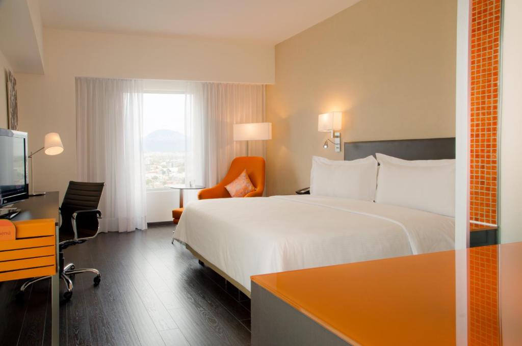 Fiesta Inn Puebla Las Animas Photo 46