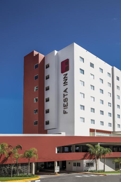 Fiesta Inn Guadalajara Periferico Poniente - 1