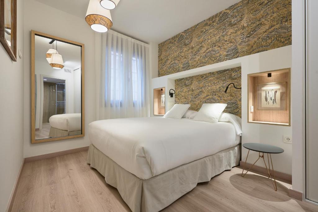 ELEVEN Apartments Real de la Carretería, by Homing U - 4