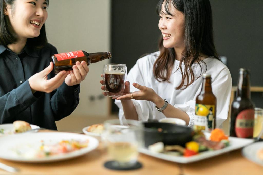 餐飲服務