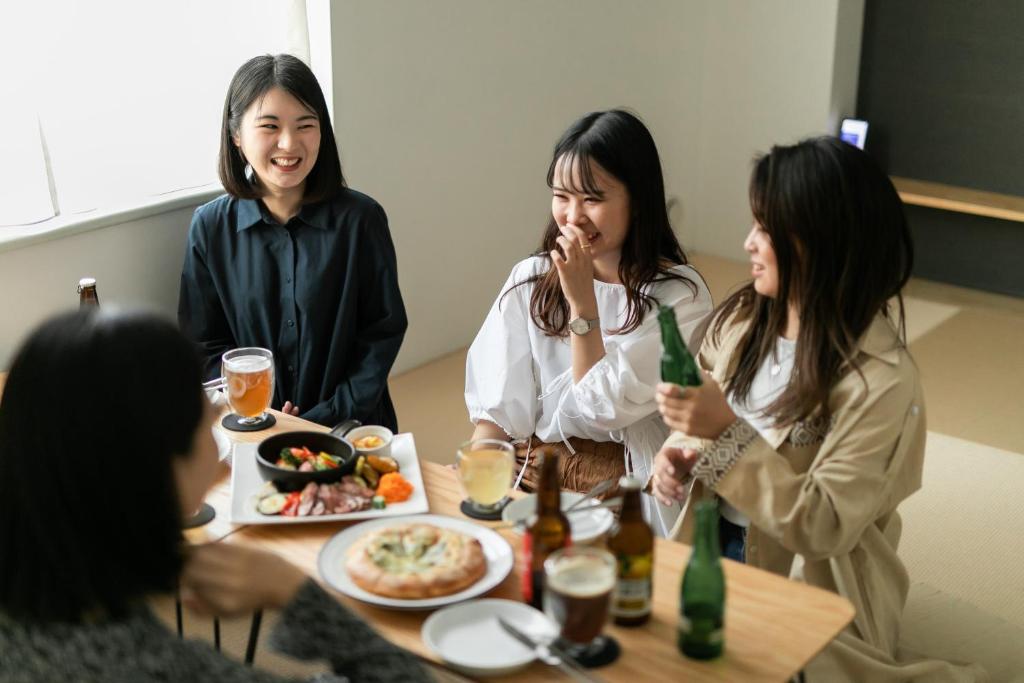 餐飲服務