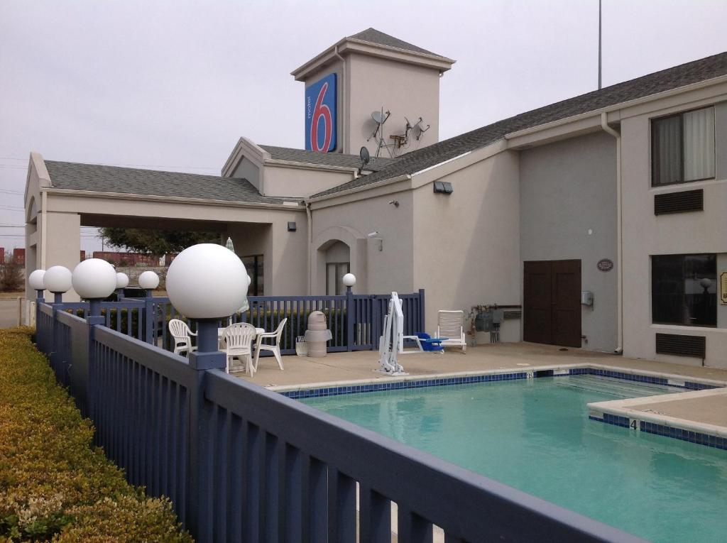Motel 6-Dallas, TX - Northeast photo