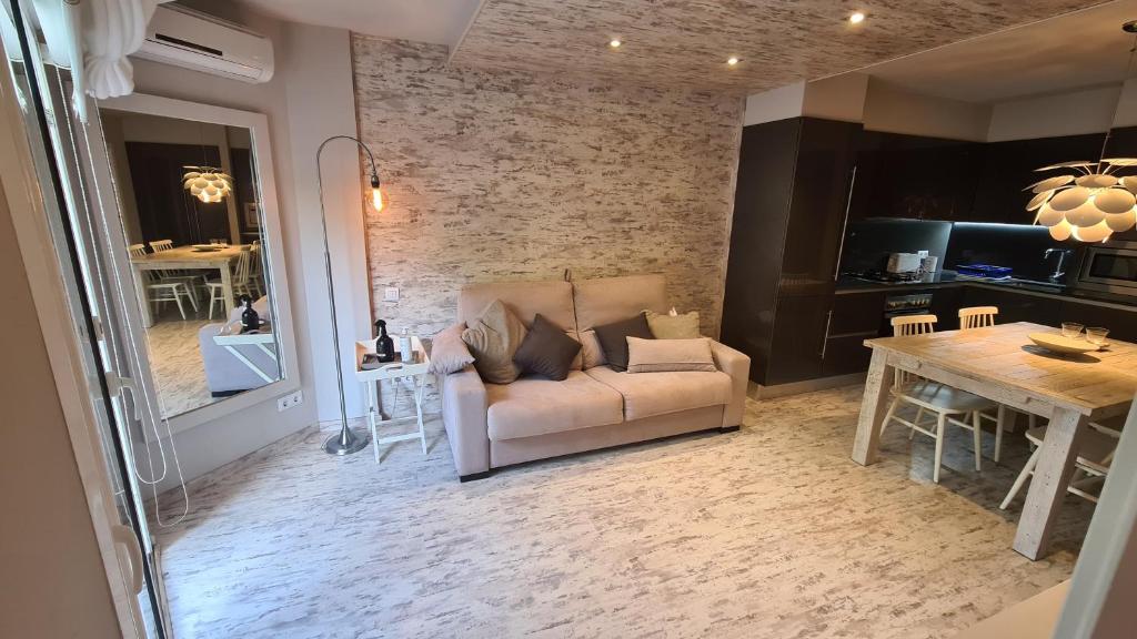 APARTAMENTO 1ª LINEA DE MAR CAMBRILS VILAFORTUNY 전경