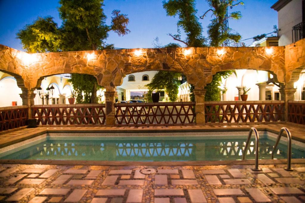 Hotel Cosmos Don Carlos photo
