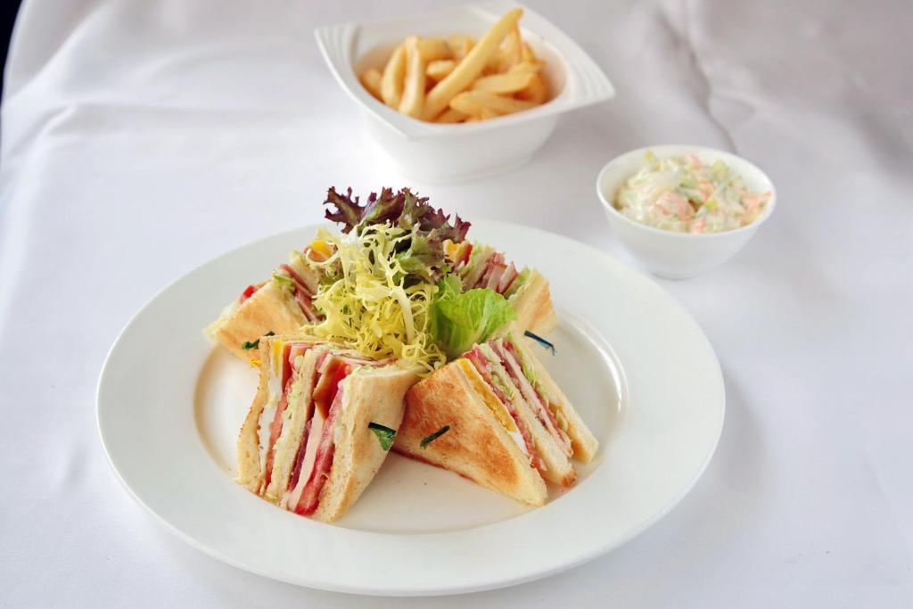 อาหารและเครื่องดื่ม