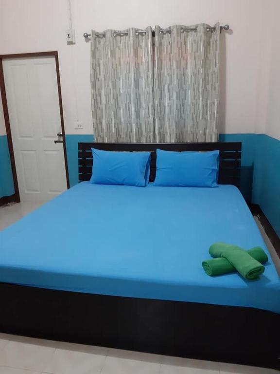 เพชรสุดาเฮ้าส์ — Hotel in Phetchaburi