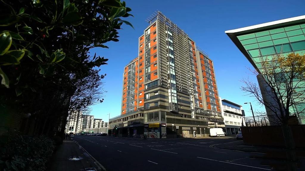 Glasgow Central Riverview Luxury Apartment (Sleeps upto 8) photo