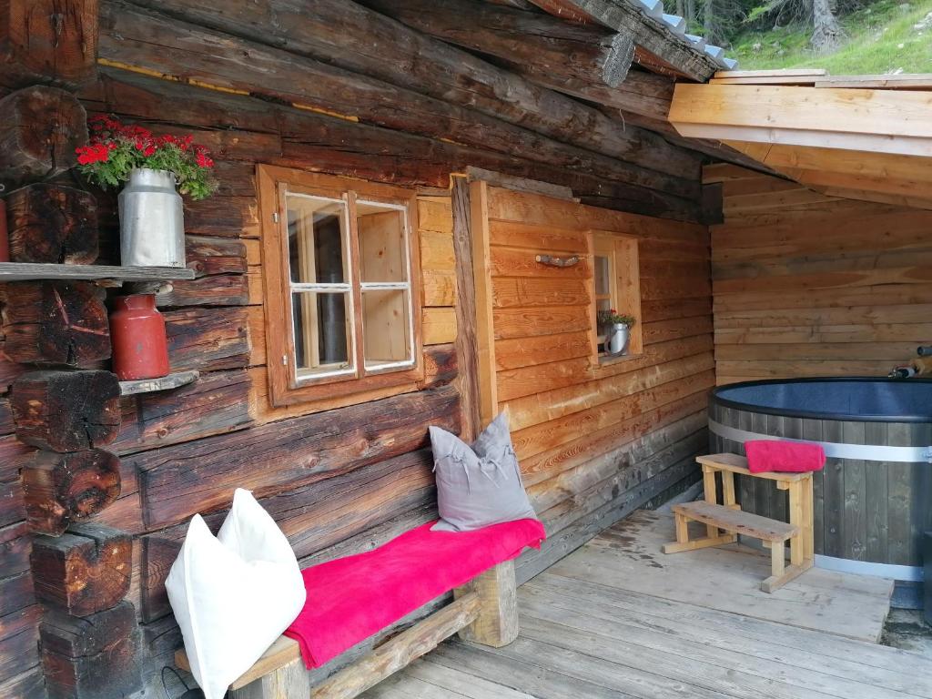 Ampferkaralm Hütte - 3