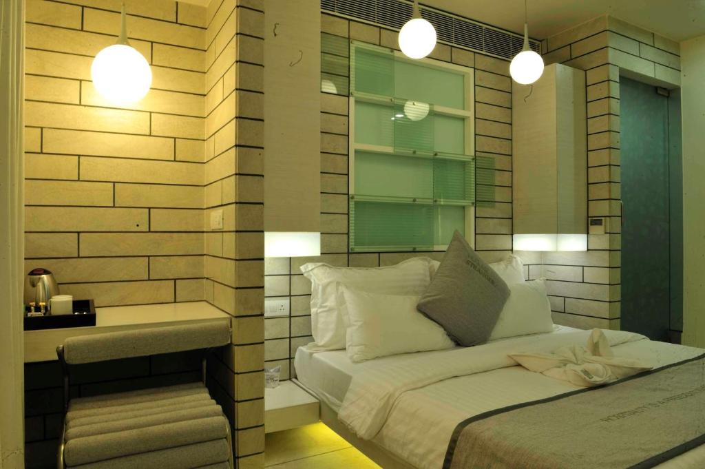 Hotel El Dorado photo