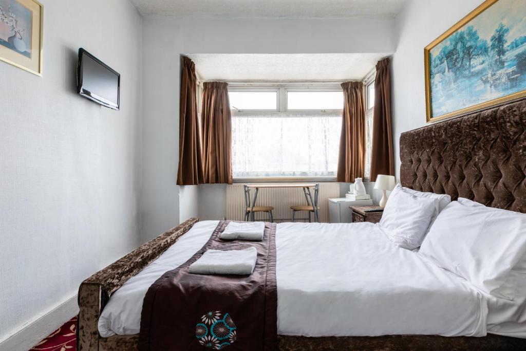 Euro Hotel Harrow photo