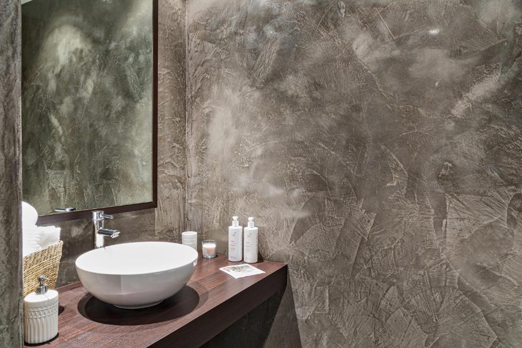 Via Roma Luxury Apartment by Wonderful Italy - 3