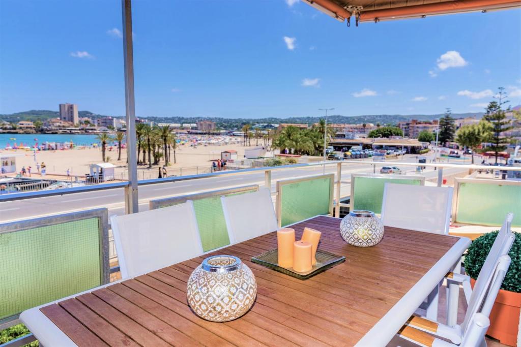 Marina Beach Apartment Javea Arenal by Rock Rentals - 2