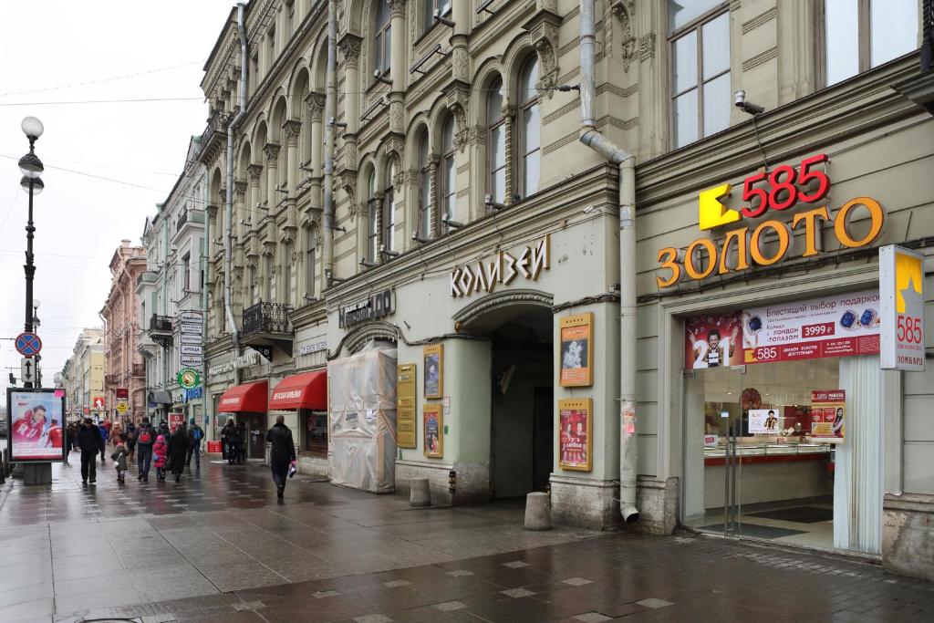 Nevsky Row Hotel - Nevsky 100 photo