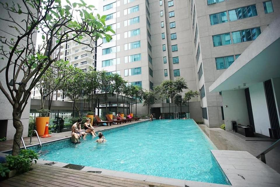 KLCC One Bedroom apt & Studio photo