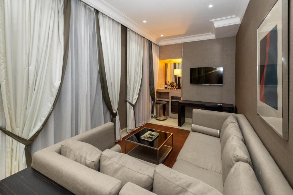 Bar/lounge