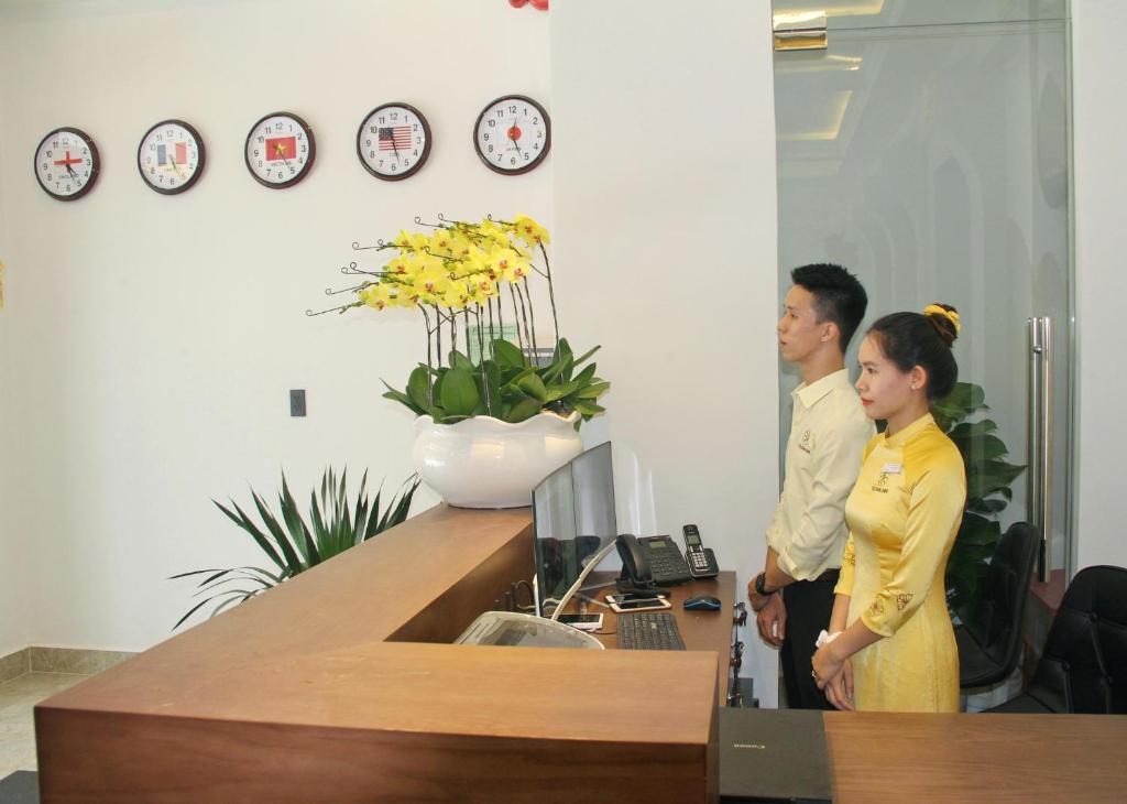 Golden Inn Hotel photo