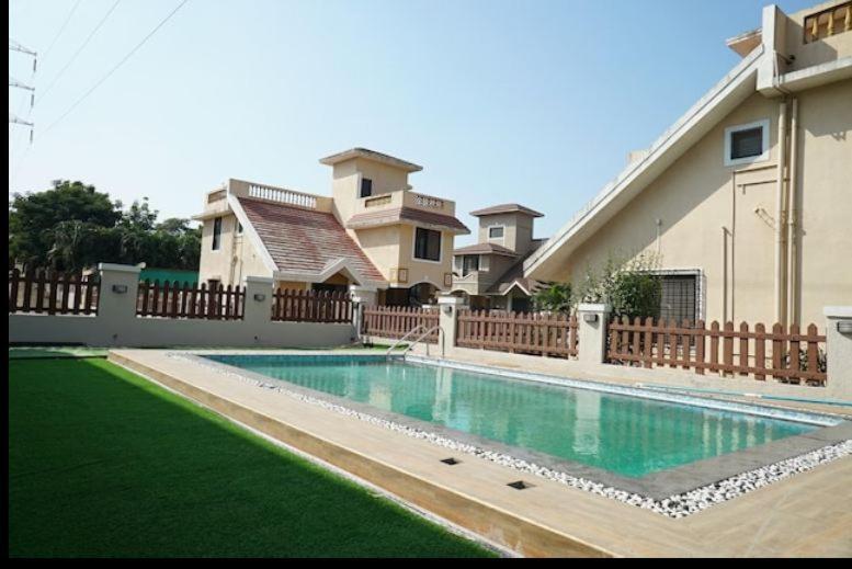 Home Gorgeous 4BHK Lonavala photo