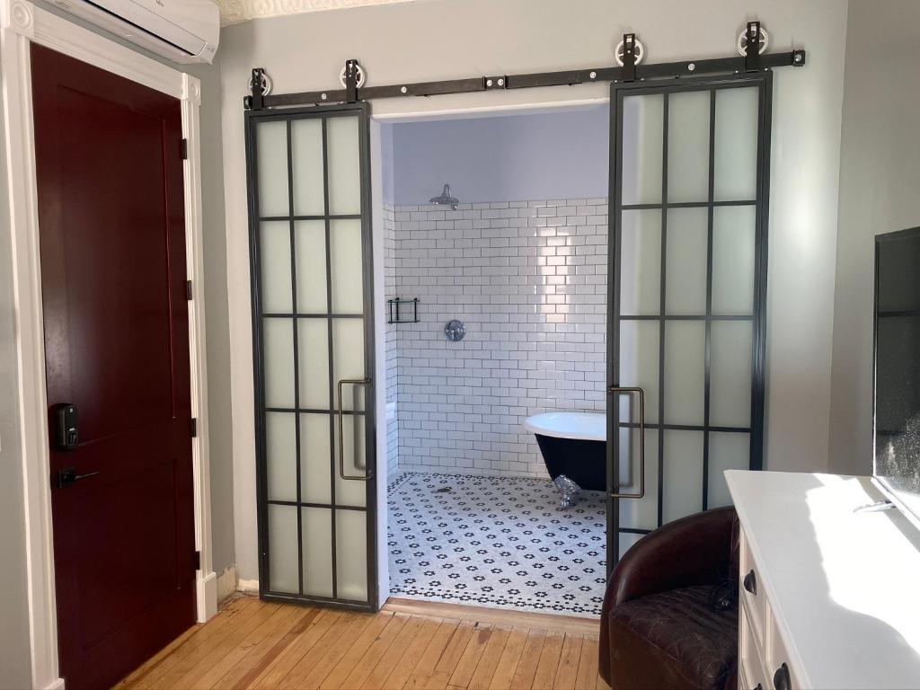 Imogene Hotel photo