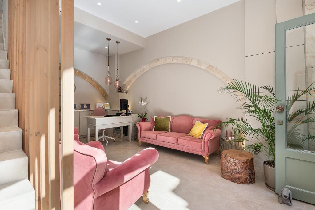 Viaggio Elegant Rooms photo