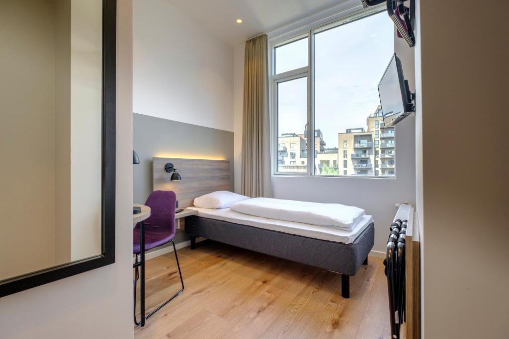Go Hotel City photo