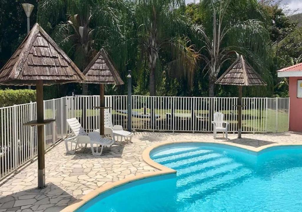 DOUC IRMA, Les Trois-Îlets