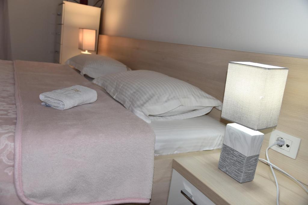 Apartment Lux Fontana photo