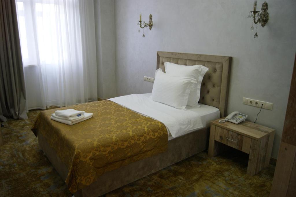 1000 i 1 Noch Hotel photo