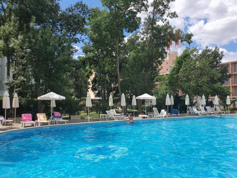 Hotel Riva Park - All Inclusive — Basen in Słoneczny Brzeg, Region Burgas