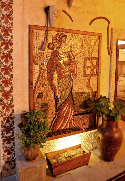 Caftan Cave Suites photo