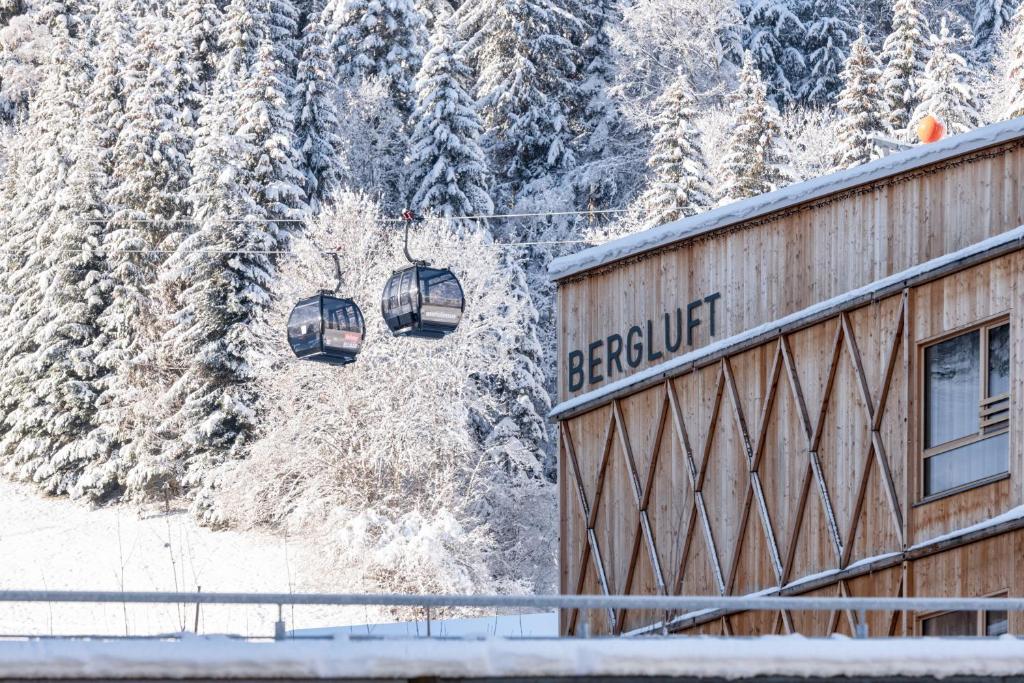Tirol Lodge - 1