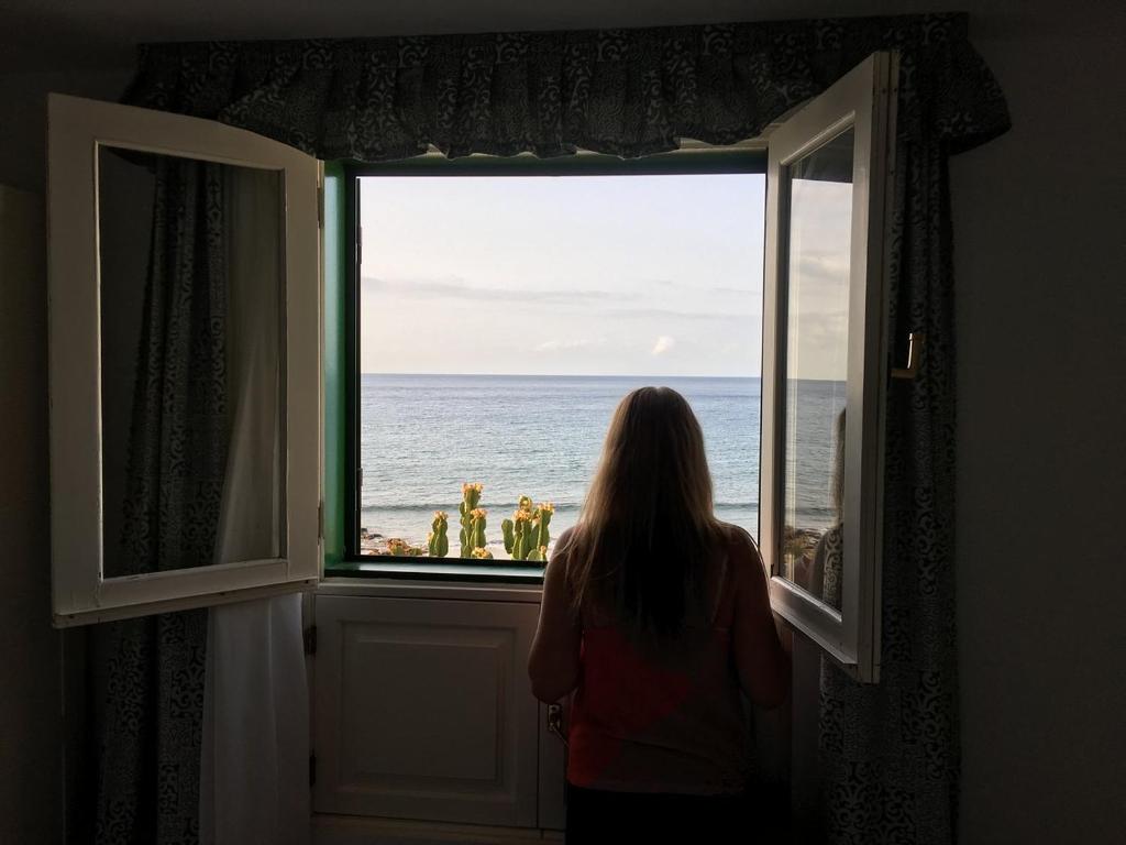 Bungalows Velázquez — Hotel rooms in Puerto del Carmen, Canary Islands