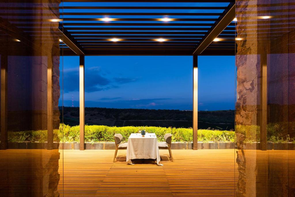 1. 와인 릴레 페우..