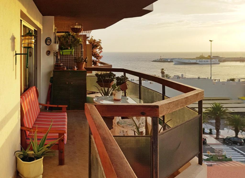 Jardín Canario Primera línea de Playa - 3