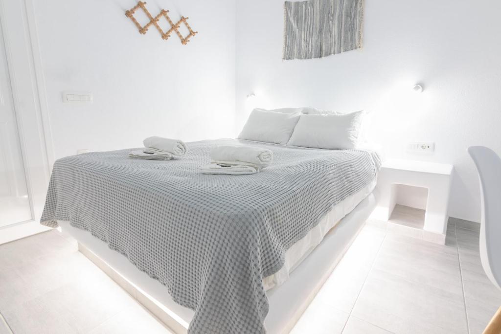 Carlos Pension — Hotel in Santorini