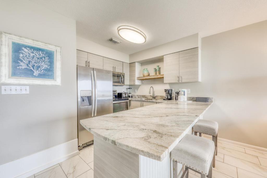 Windancer Condominiums by Wyndham Vacation Rentals photo