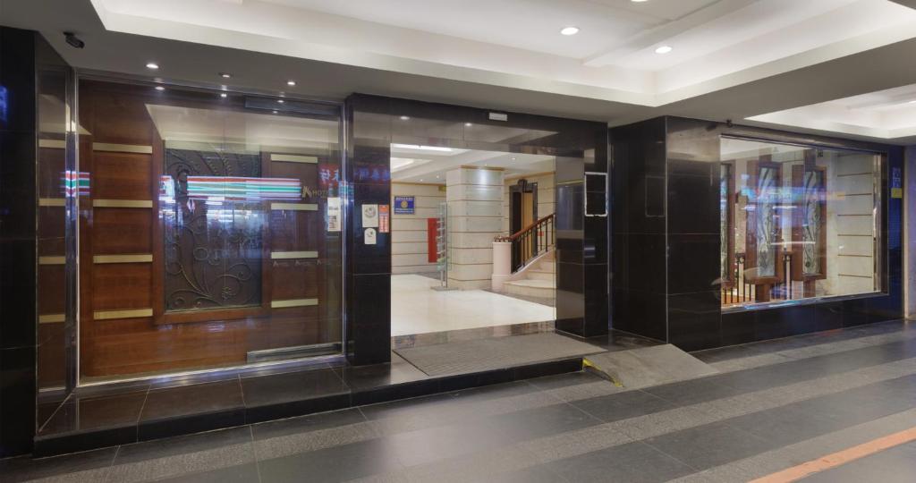 K ホテル ジーロン (K-Hotel Keelung)