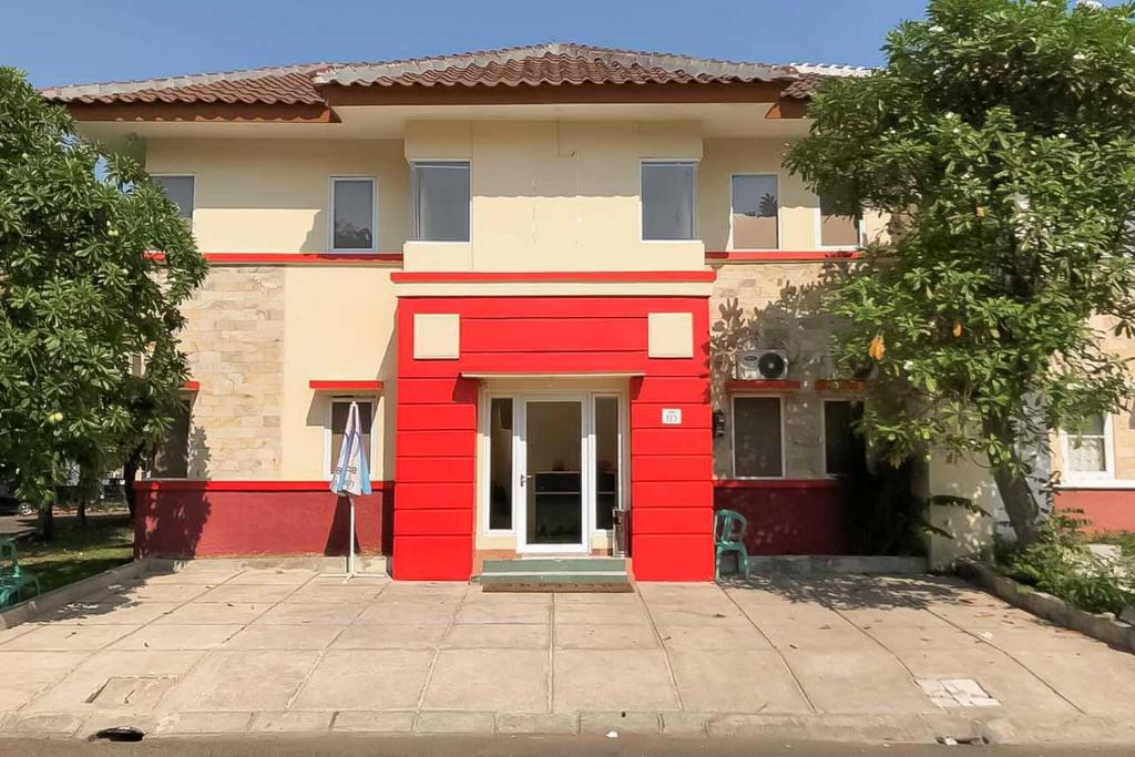 RedDoorz @ Pavilion Residence Cikarang, Jakarta