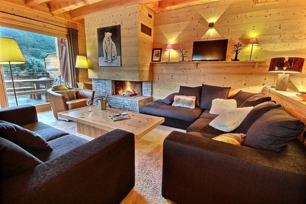 Serrechevalierholidays Chalet Vue&Cheminée, jardin et soleil 20 personnes - 1